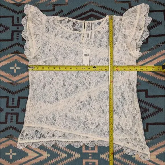 NWT Anthropologie Medium Sheer Lace Short Sleeve White Blouse Fairy Whimsical - Picture 2 of 11